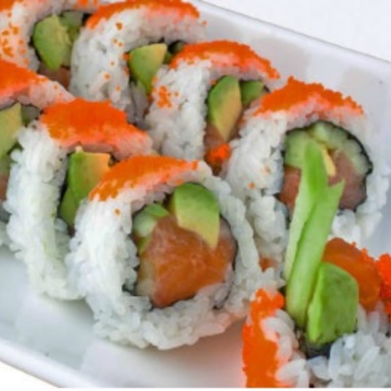 Delicious Philadelphia Roll Experience